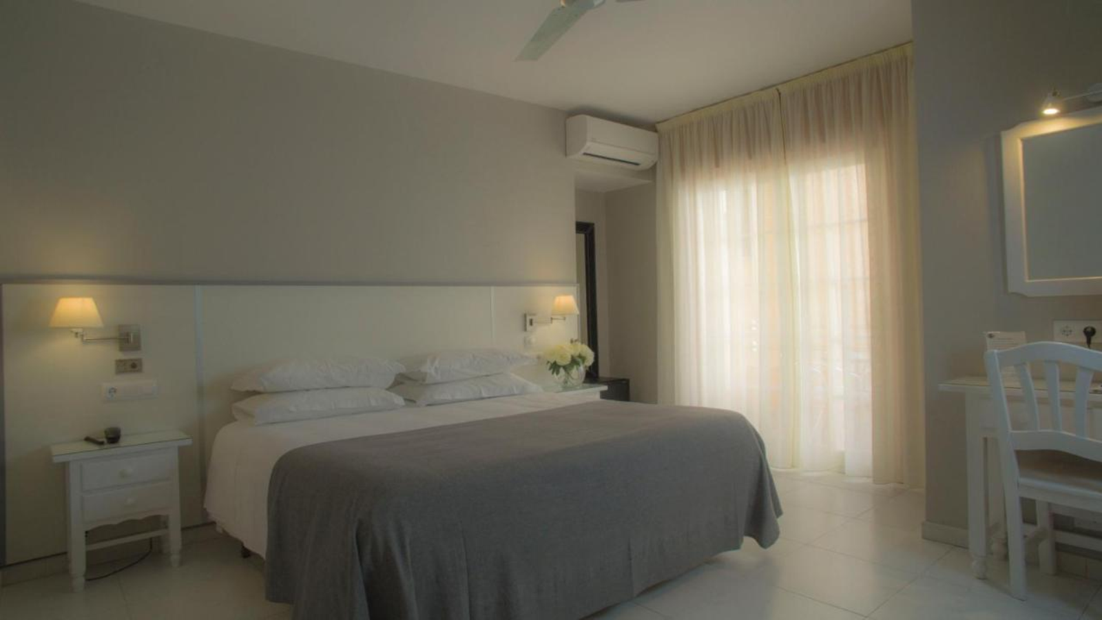 Habitación doble con vistas al mar